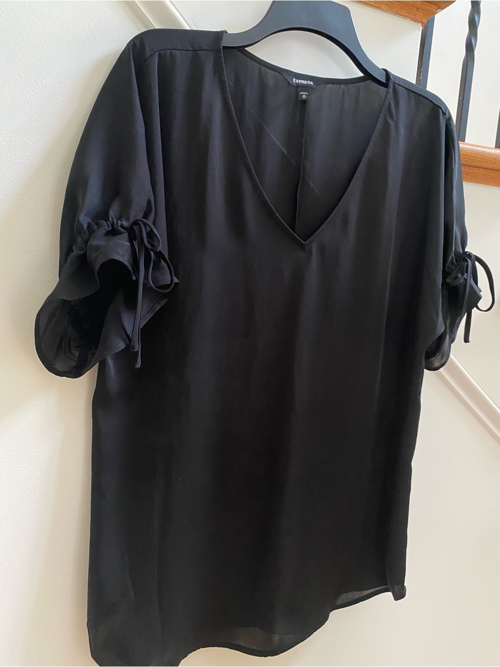 Express Black V-Neck Tie-Sleeve Blouse